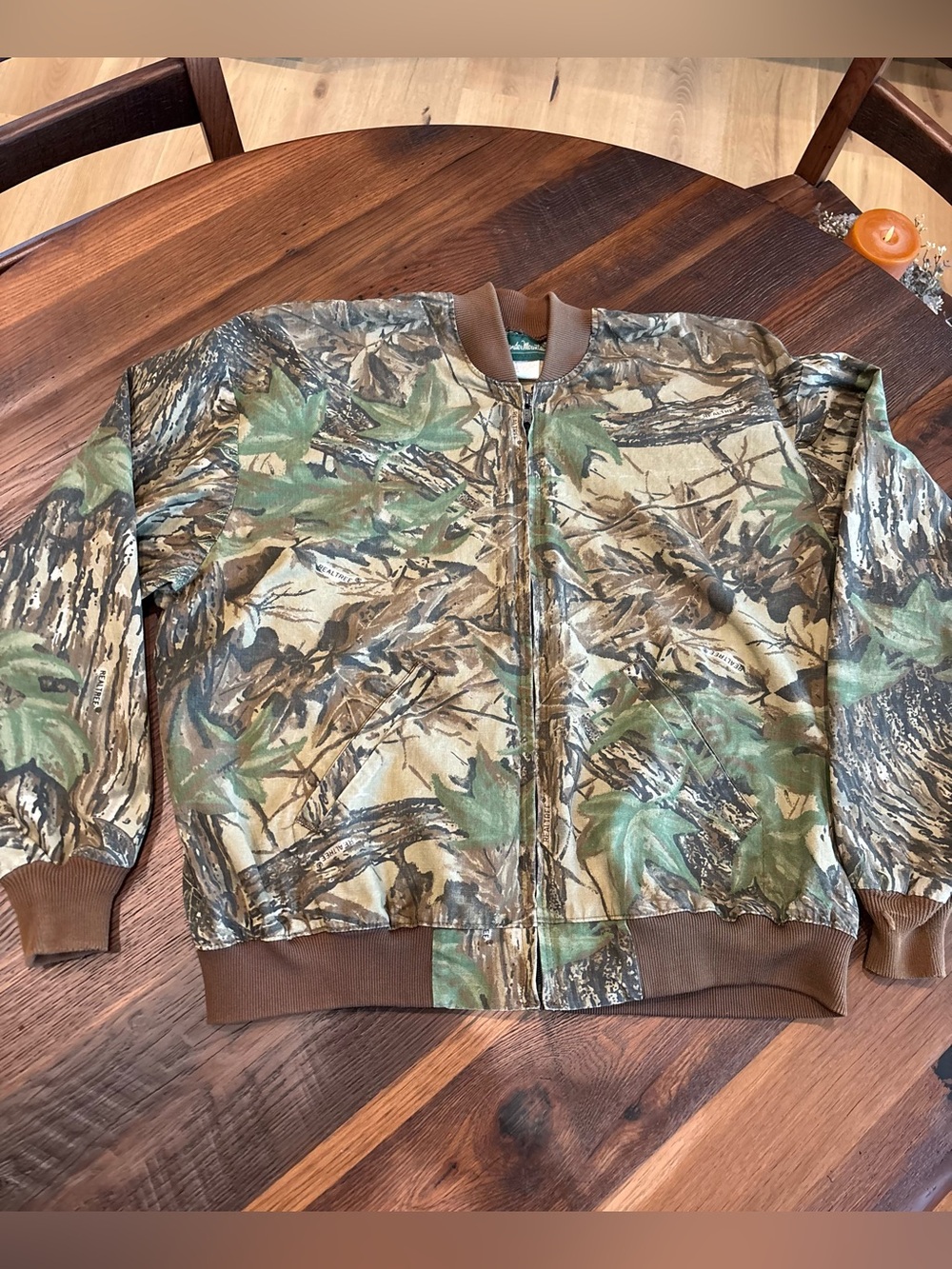 Vintage 1990’s Camo Hunting Outdoorsy Bomber Style Tree Bark Unlined Jacket, XL